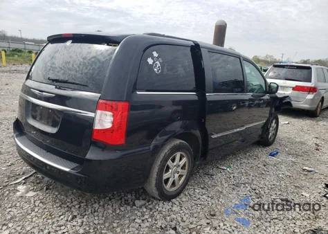 2013 Chrysler Town & Country Touring from USA, damaged, VIN 2C4RC1BG9DR556124